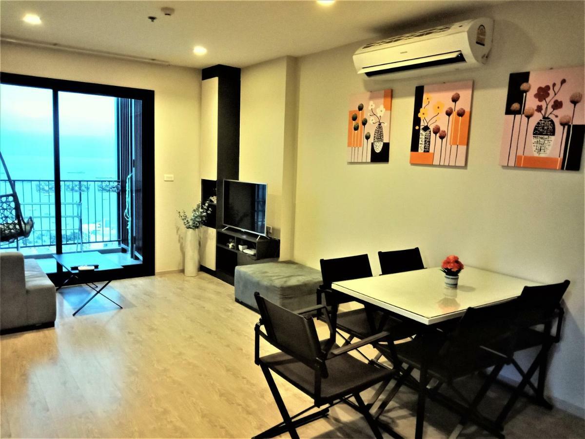 Llx Apartments At The Base Condo Pattaya Dış mekan fotoğraf