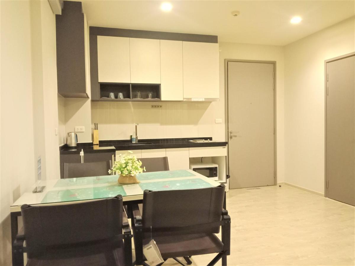 Llx Apartments At The Base Condo Pattaya Dış mekan fotoğraf